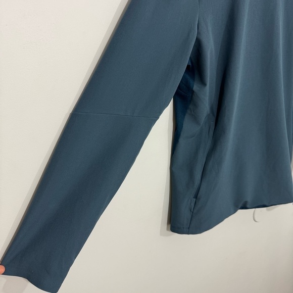 Lululemon Warp Lite Long Sleeve Shirt Mens L Blue Crewneck Waterproof Jacket EUC - Picture 4 of 13